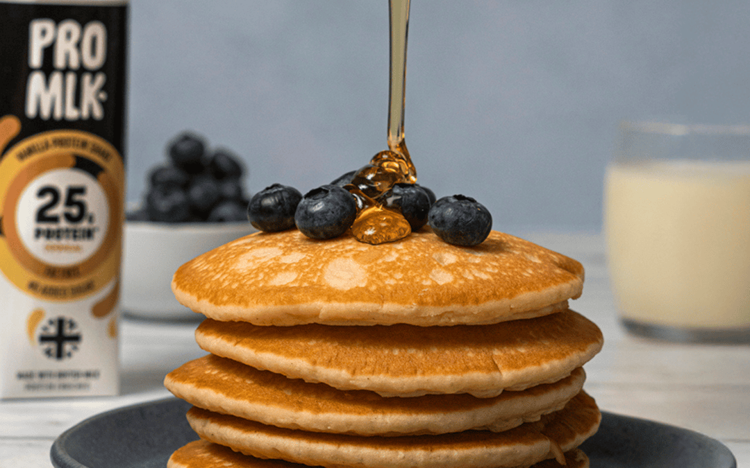 VANILLA PROTEIN PANCAKES